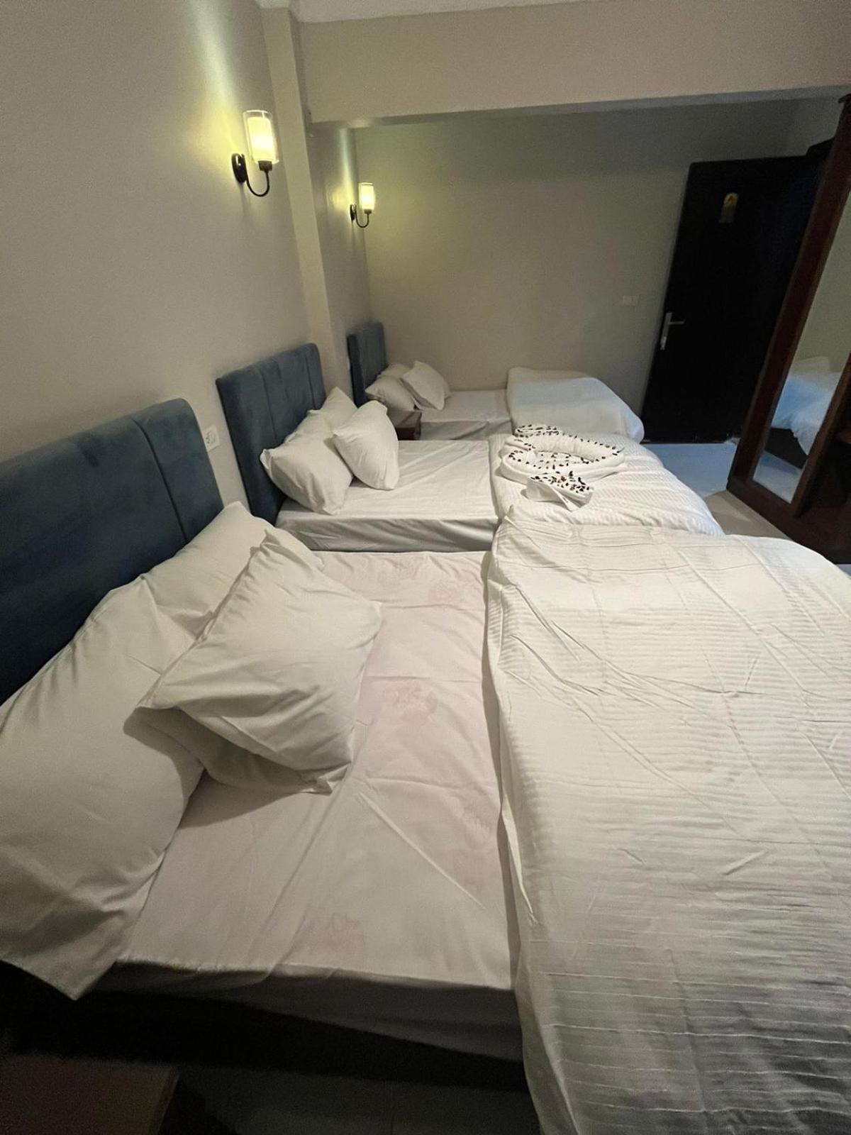 Pyramids Way Inn Kafret el-Gabal Εξωτερικό φωτογραφία